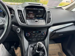 Ford C-Max  Titanium