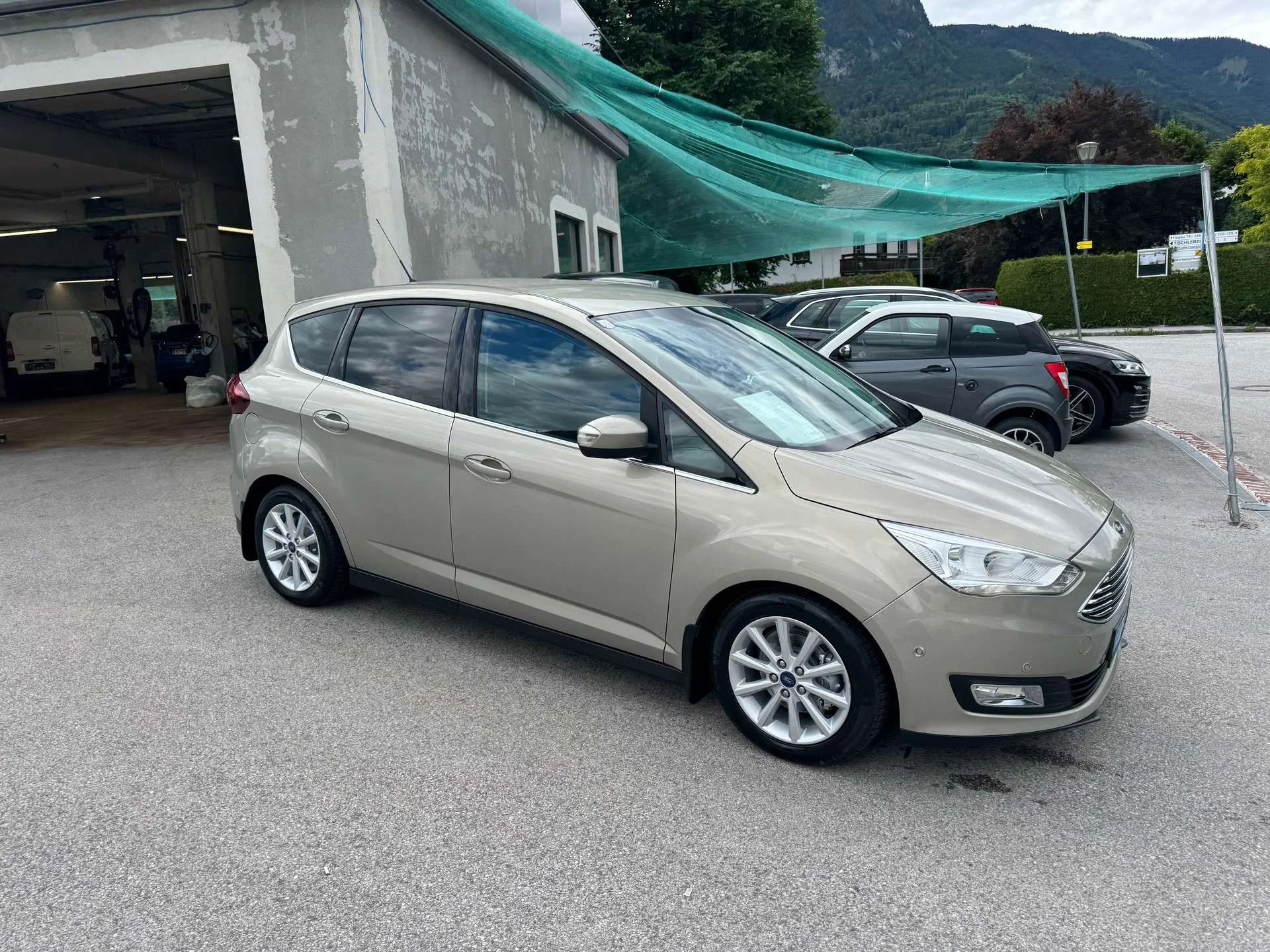 Ford C-Max  Titanium