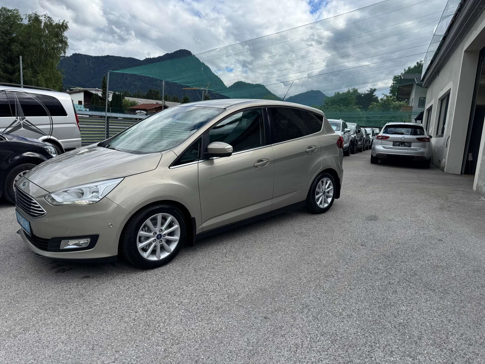 Ford C-Max  Titanium