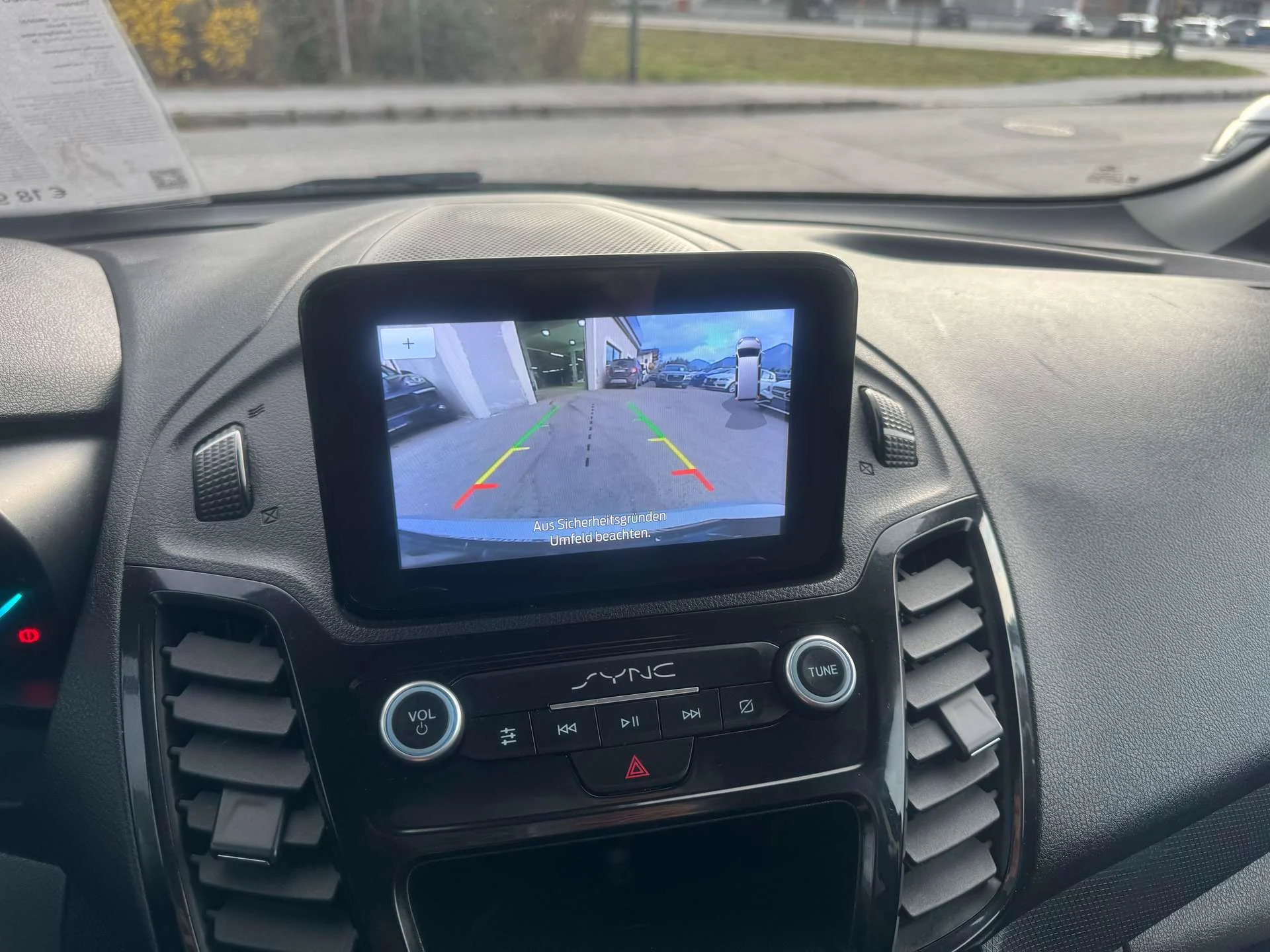 Ford Tourneo Connect  Titanium