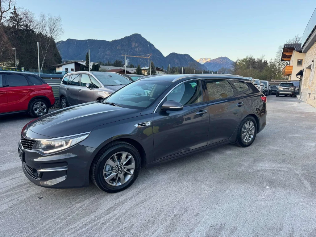 Kia Optima  Edition 7