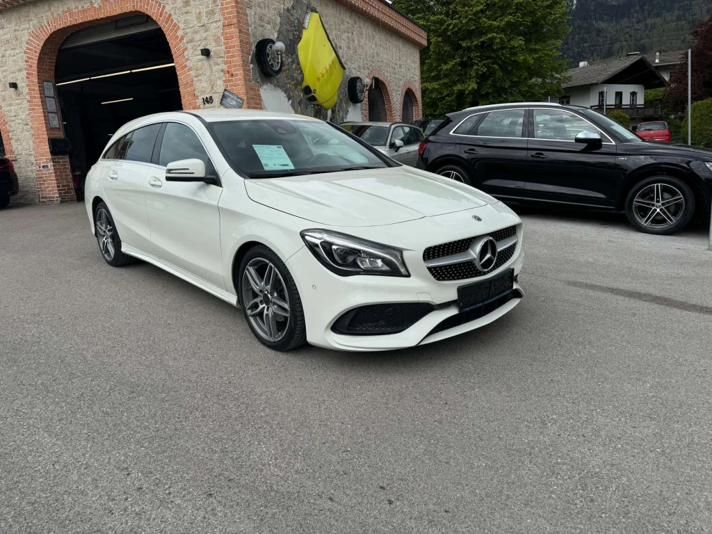 Mercedes-Benz CLA 180  CLA 180 d (117.912)AMG Optik