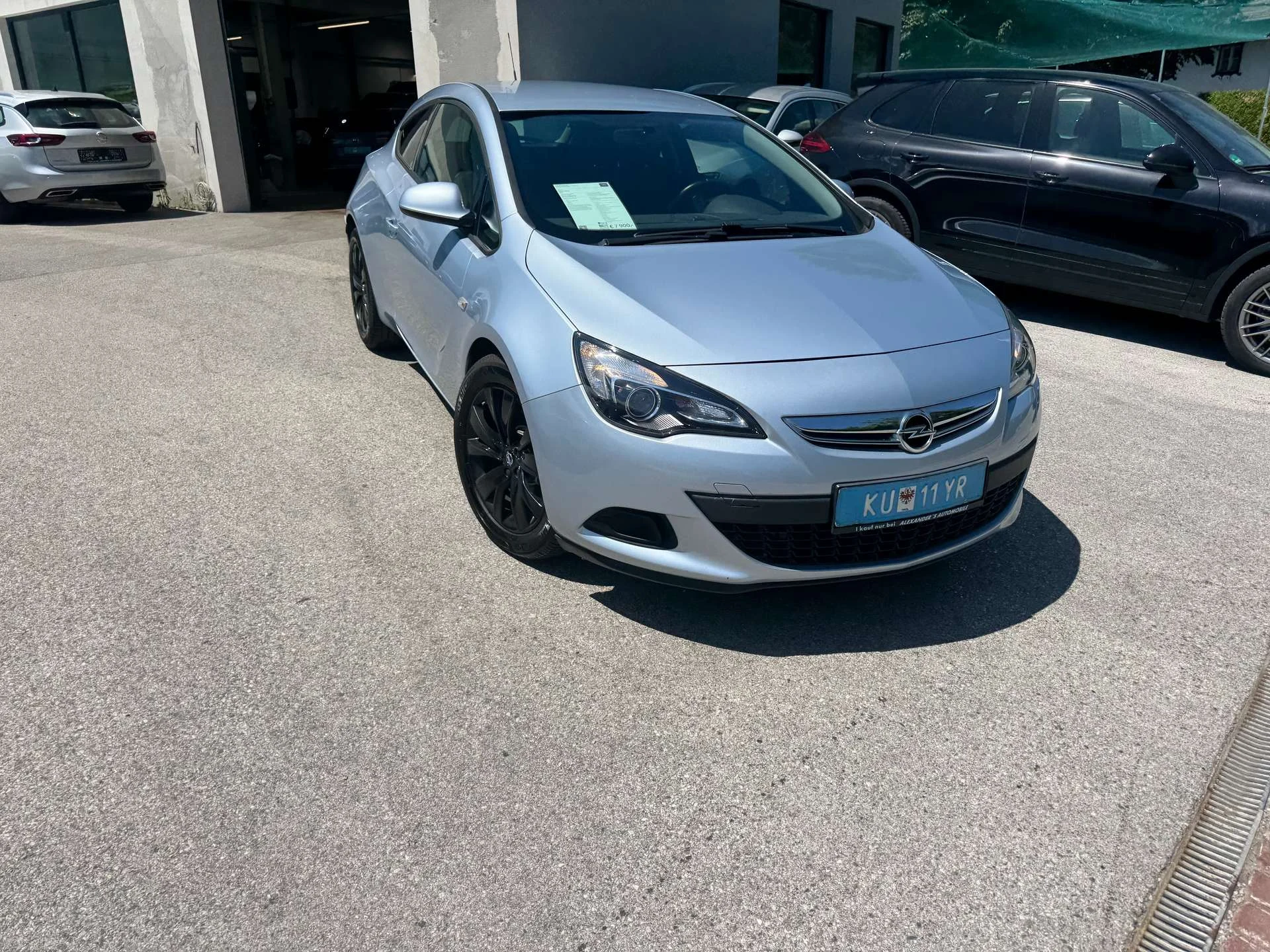 Opel Astra  Basis