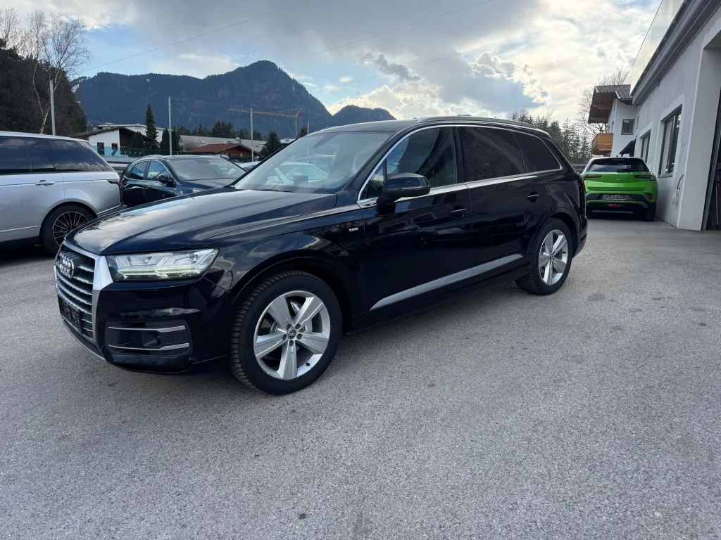 Audi Q7  3.0 TDI ultra quattro