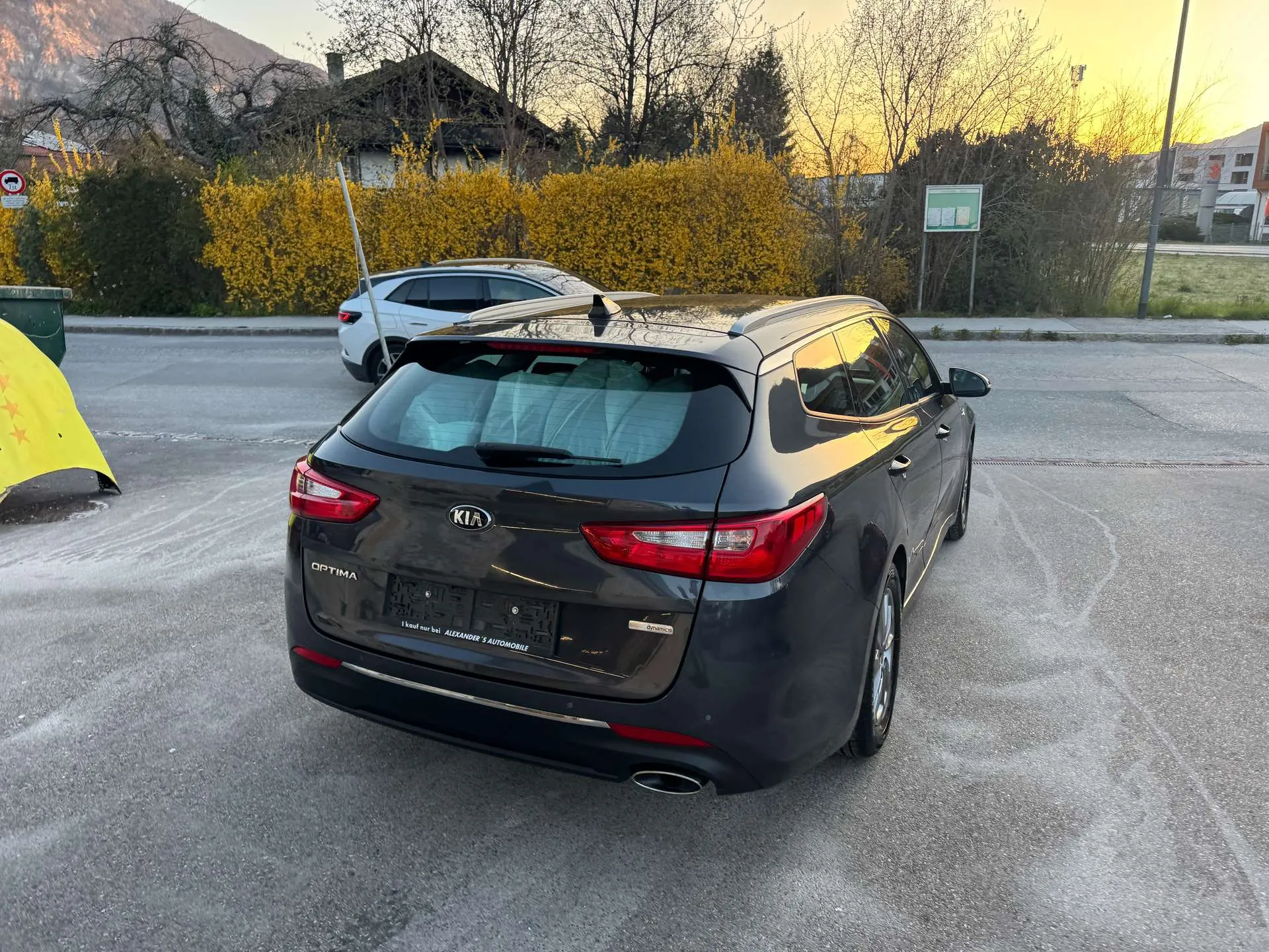 Kia Optima  Edition 7