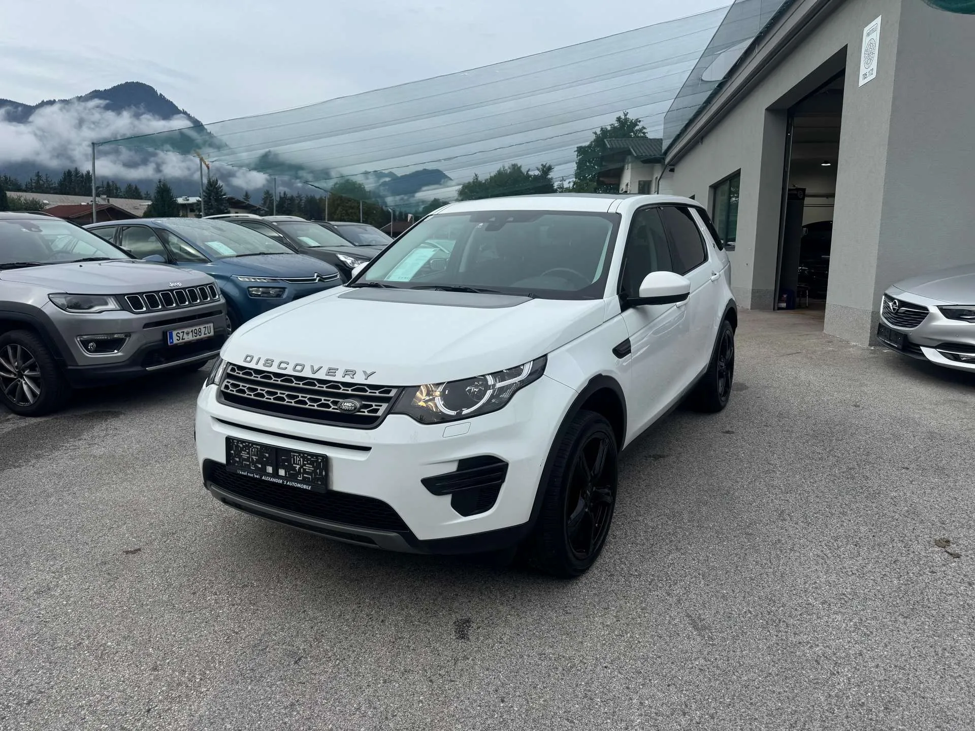 Land Rover Discovery Sport  SE AWD