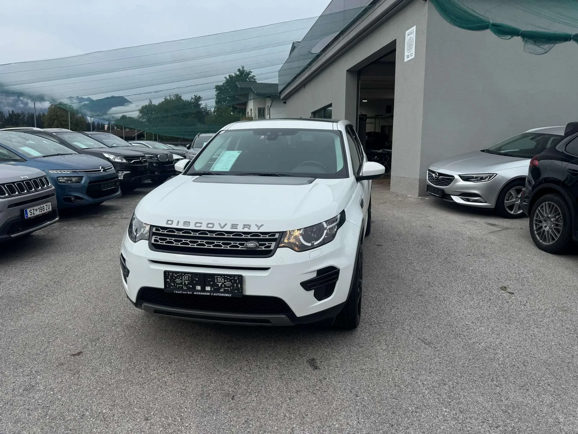 Land Rover Discovery Sport  SE AWD