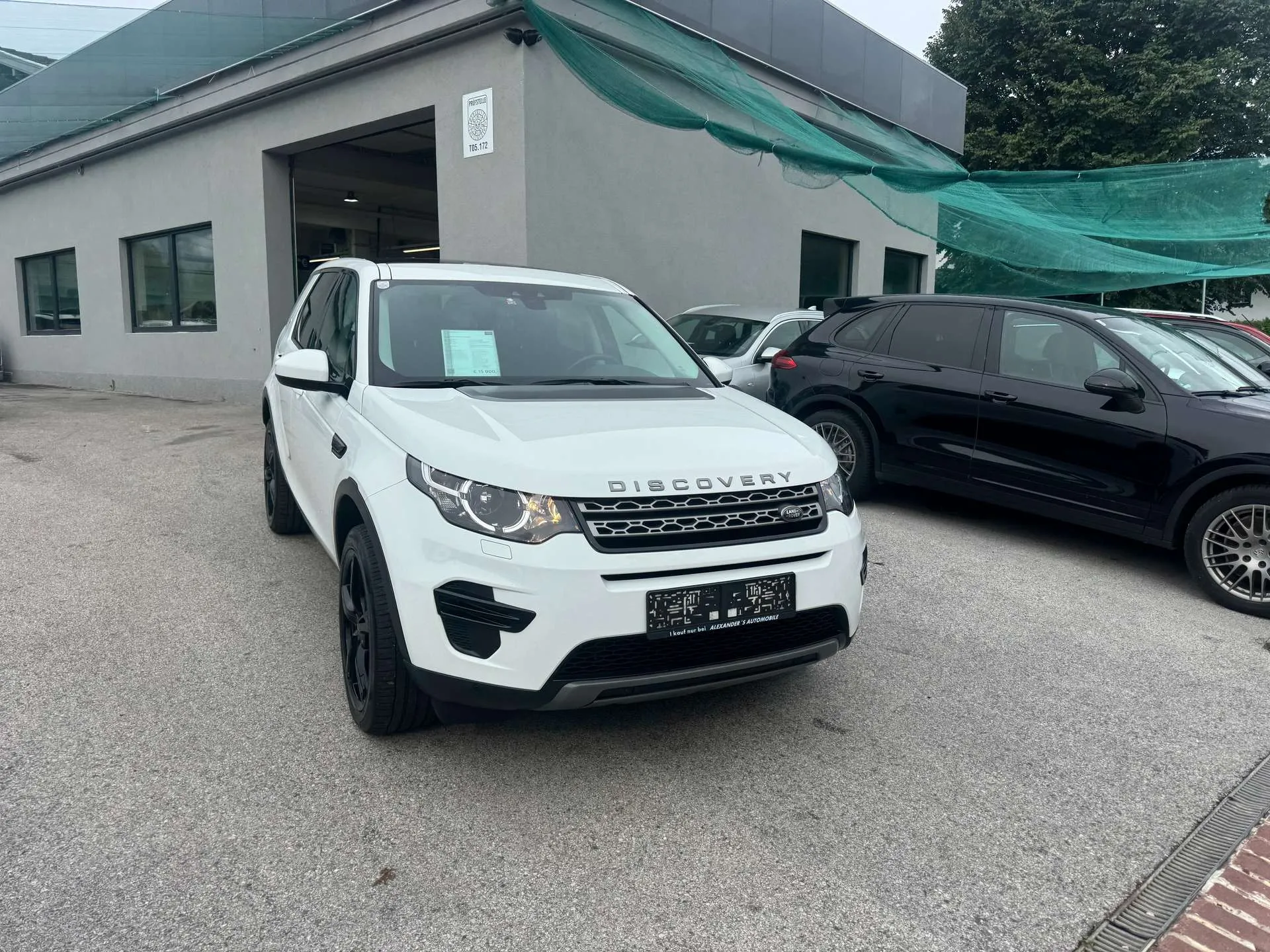 Land Rover Discovery Sport  SE AWD