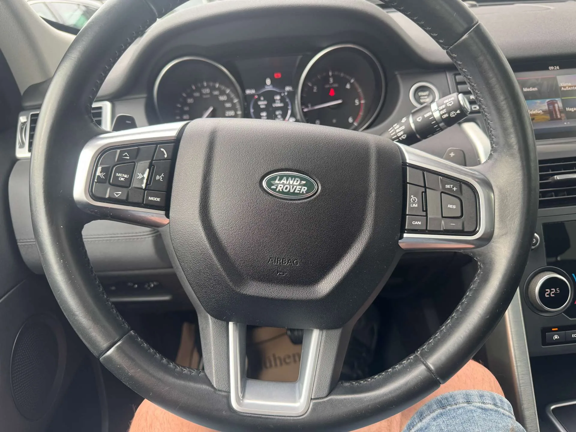 Land Rover Discovery Sport  SE AWD