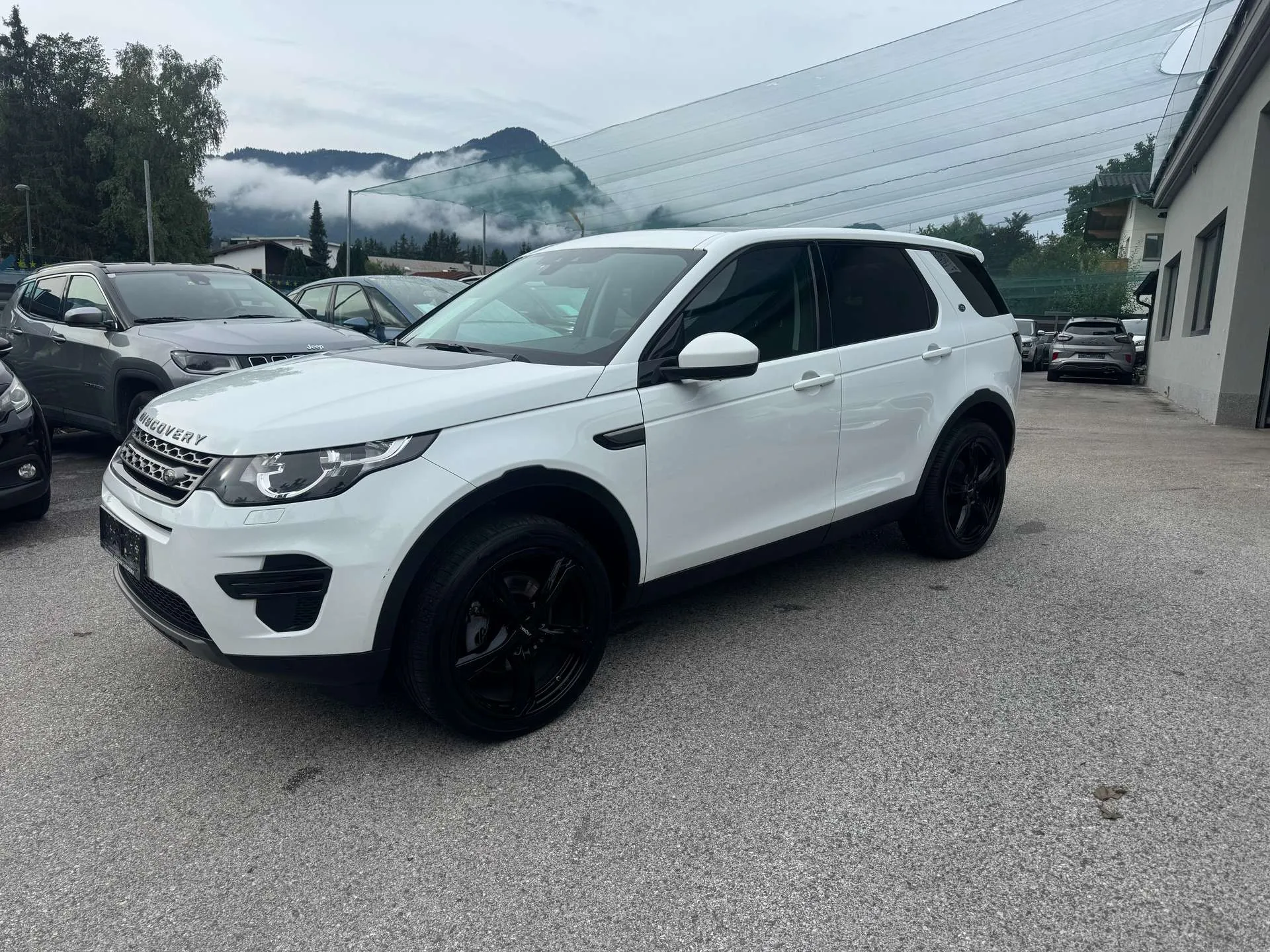 Land Rover Discovery Sport SE AWD