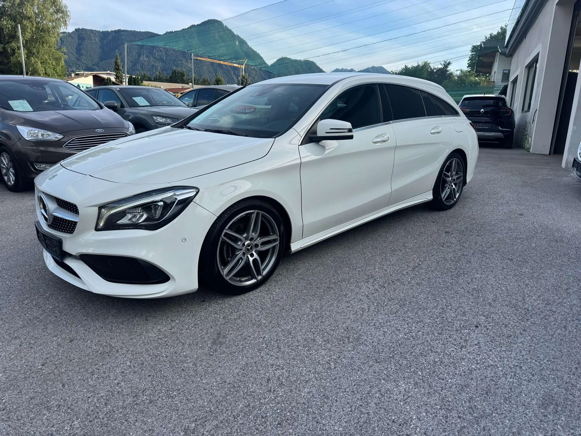 Mercedes-Benz CLA 180  CLA 180 d (117.912)