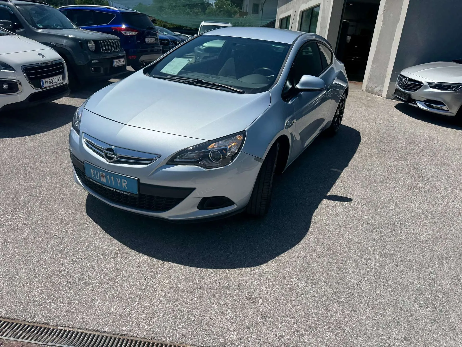 Opel Astra  Basis