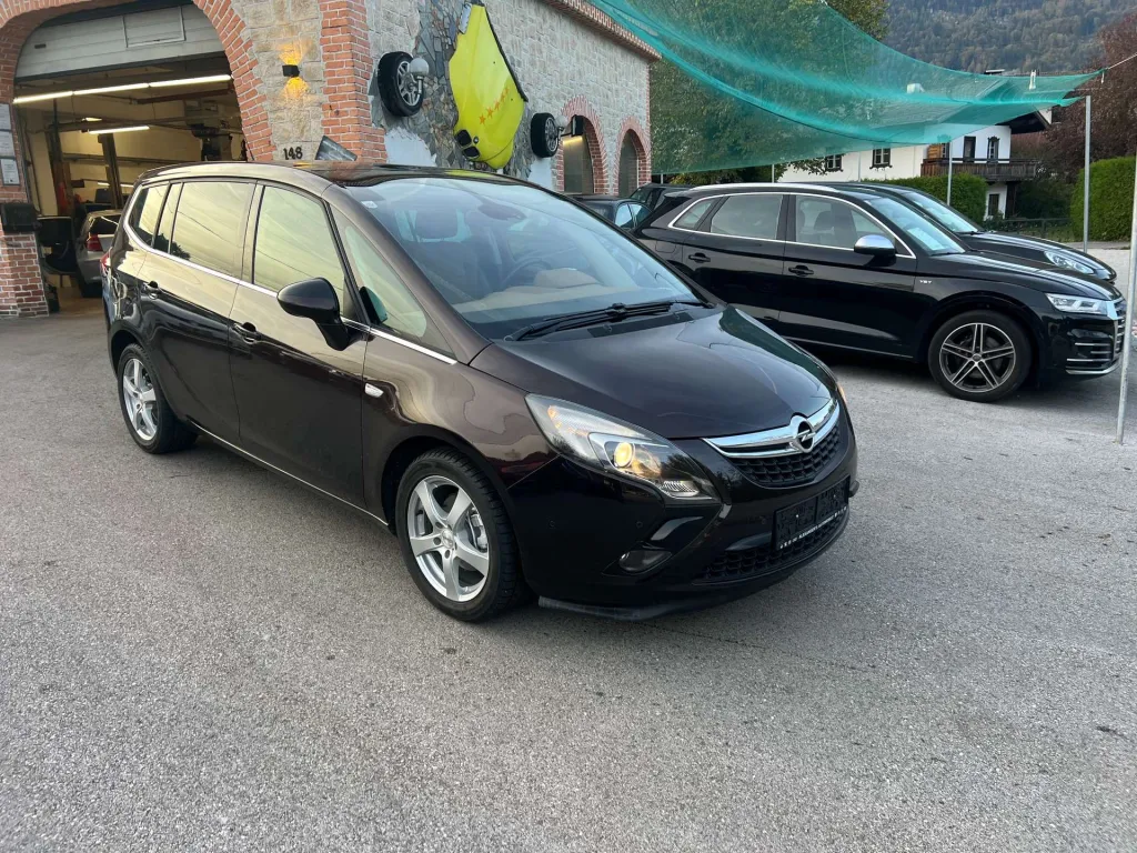Opel Zafira Tourer  1,6 CNG Turbo Erdgas ecoflex Cosmo