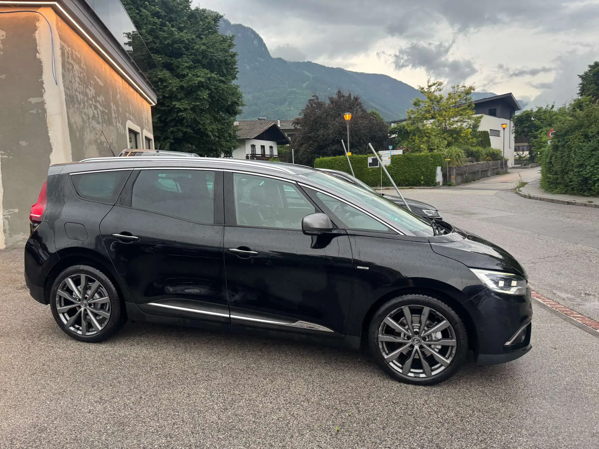 Renault Scenic  Grand BOSE Edition