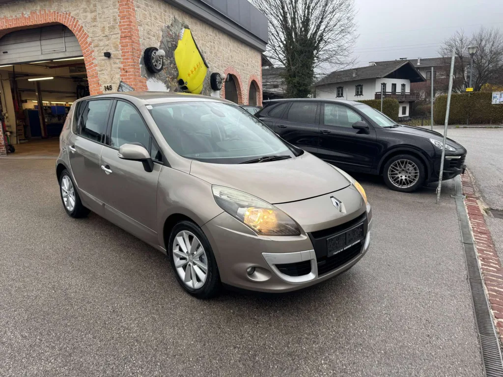 Renault Scenic  Luxe