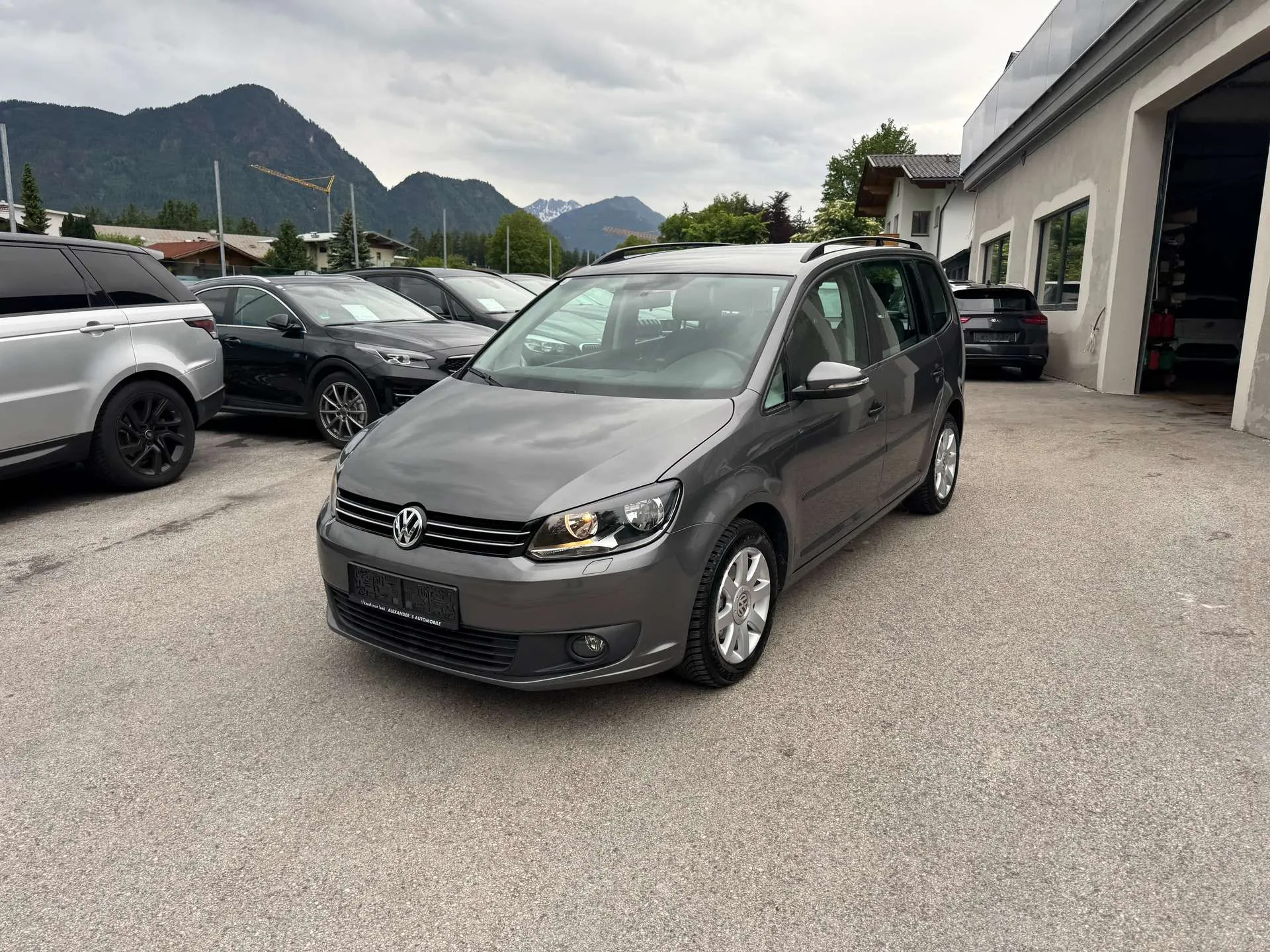 Volkswagen Touran  Trendline BMT