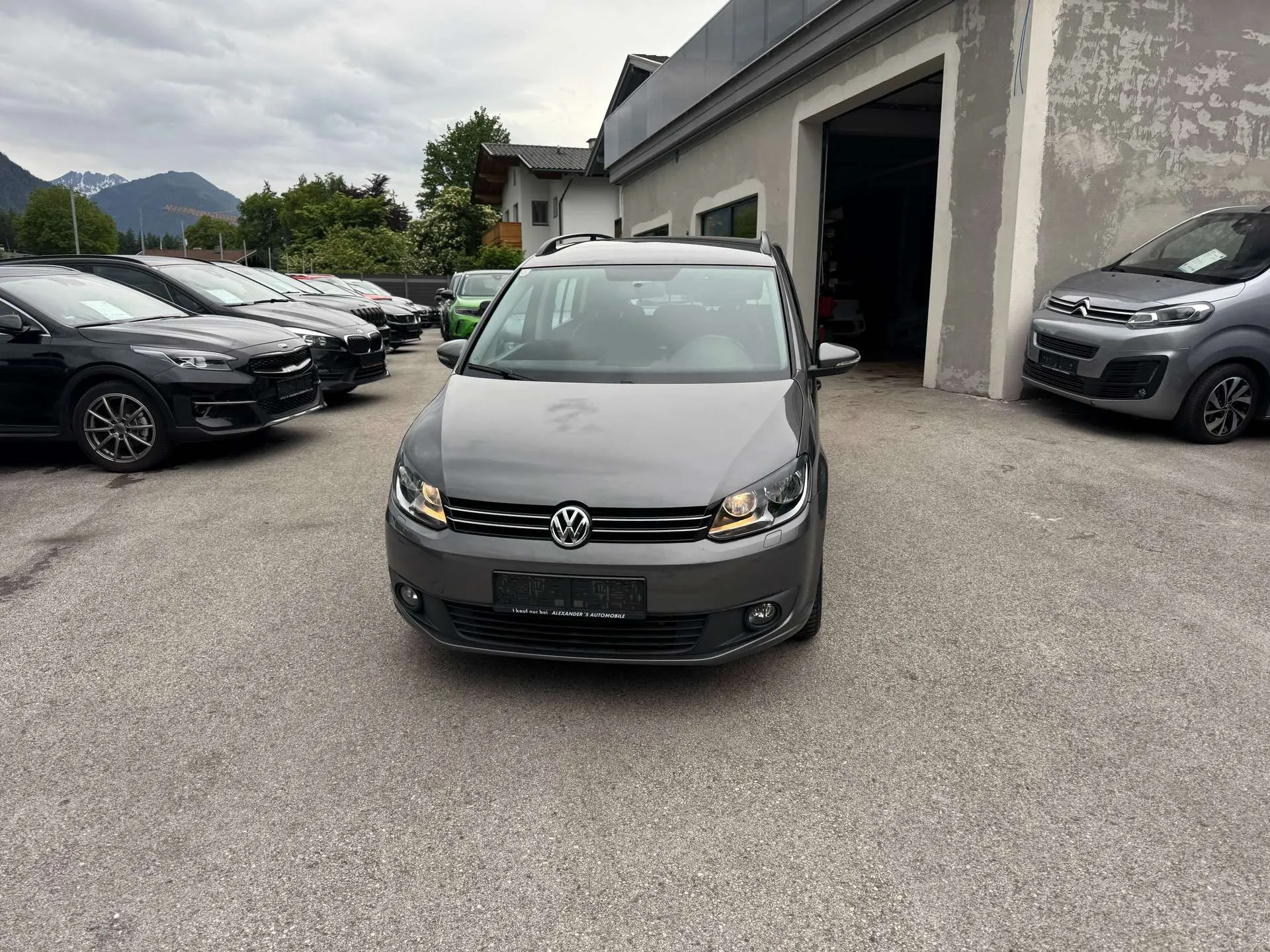 Volkswagen Touran  Trendline BMT
