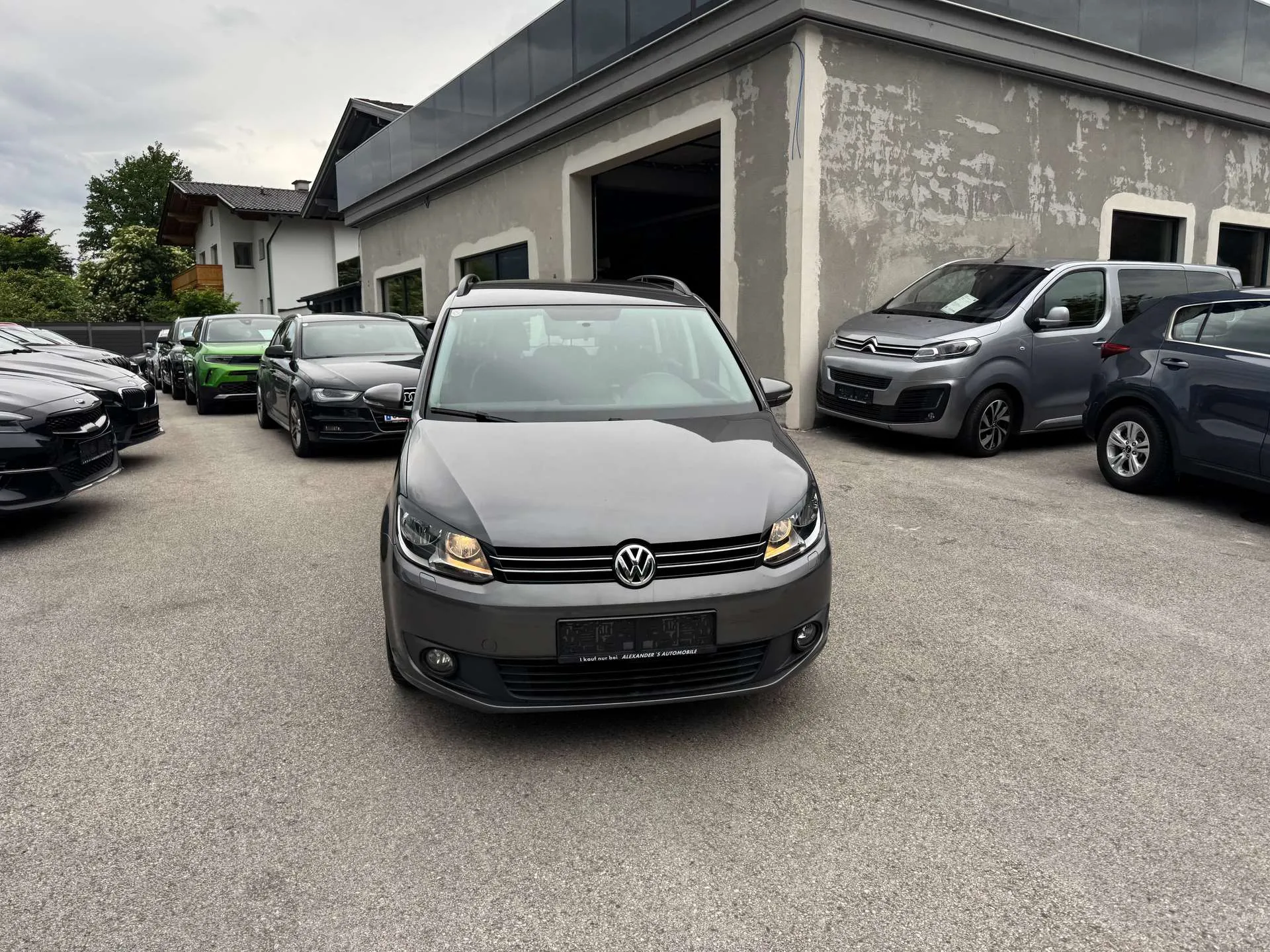 Volkswagen Touran  Trendline BMT