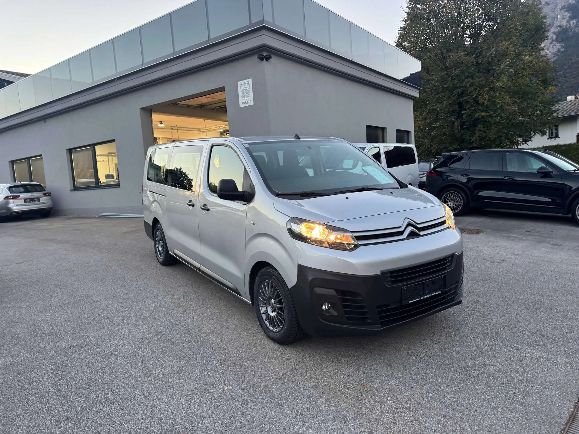 Citroen Jumpy  9 Sitzer Bus