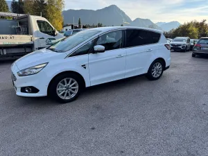 Ford S-Max  Titanium