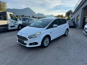 Ford S-Max  Titanium