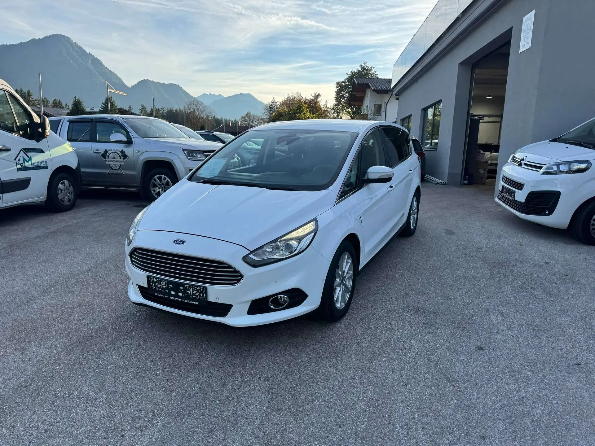 Ford S-Max  Titanium