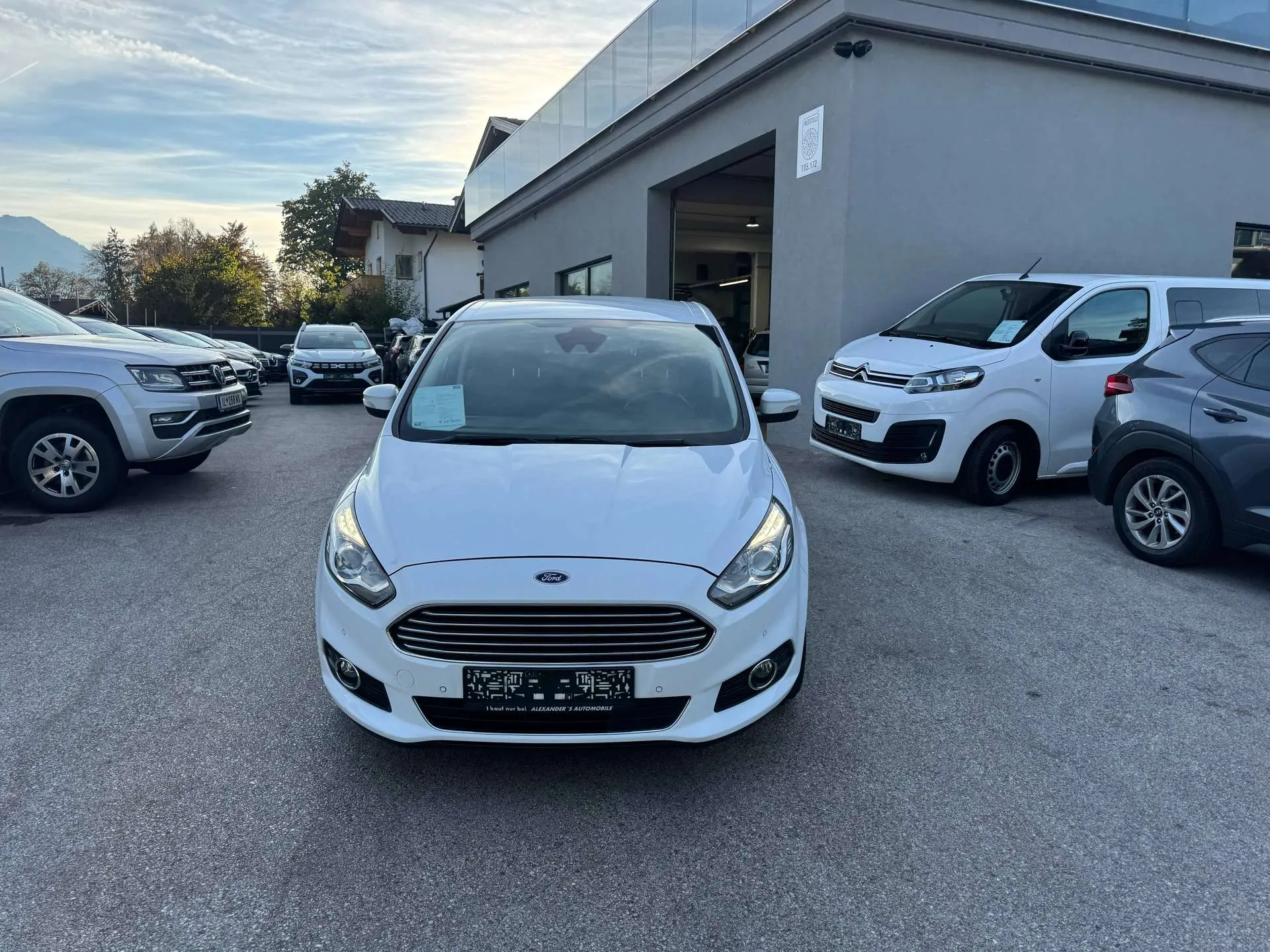 Ford S-Max  Titanium